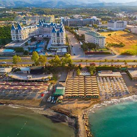 Senza The & 5* Аланія