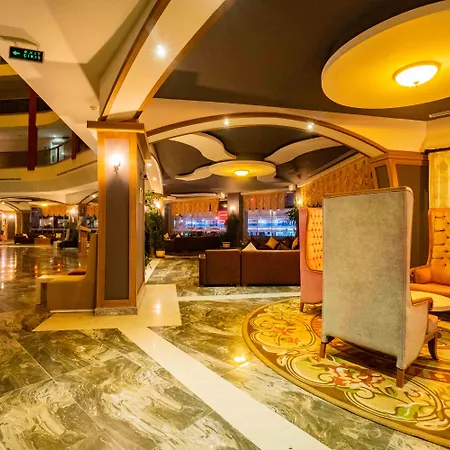 Senza The & 5* Αλάνια