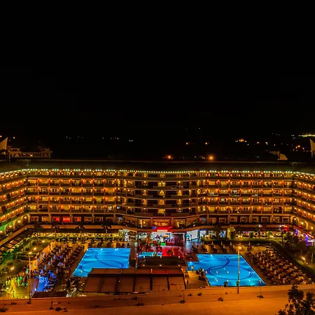 Готель Senza The & Аланія