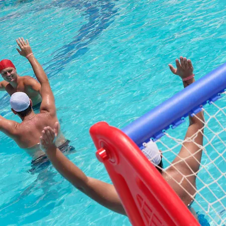 Senza The & Готель