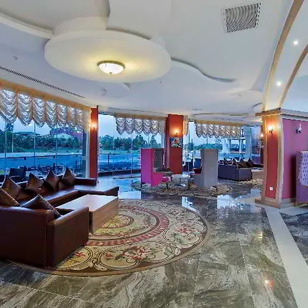 Hotel Senza The & 5*