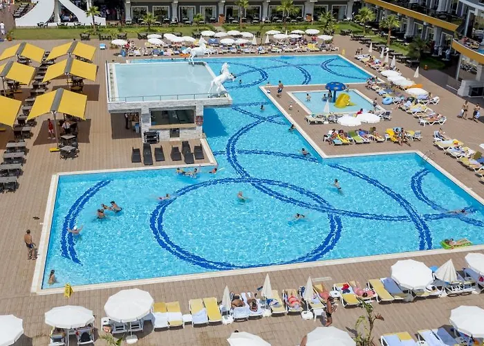 Senza The & Hotell 5*