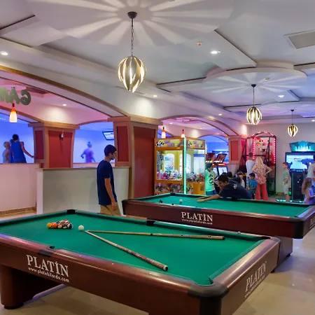 Senza The & 阿拉尼亚