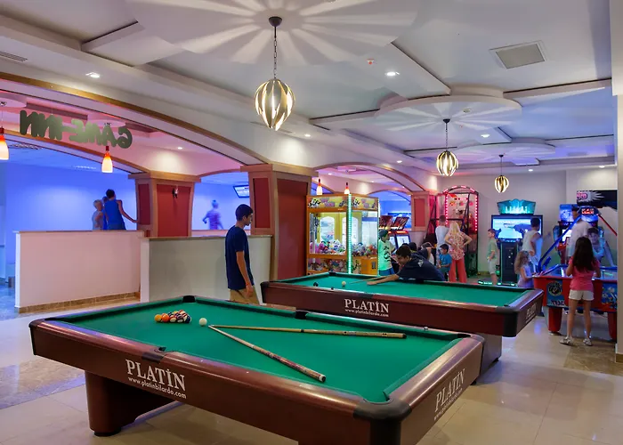 Senza The & Аланія